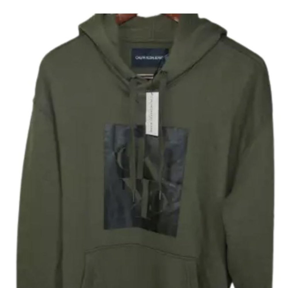 Calvin Klein Men's Pull Over Hoodie